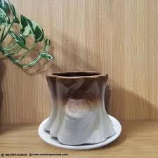 Gacher guri ceramic plant pot – Chocolate